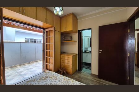 Casa para alugar com 240m², 3 quartos e 2 vagas Casa para alugar com 240m², 3 quartos e 2 vagasSuíte 2