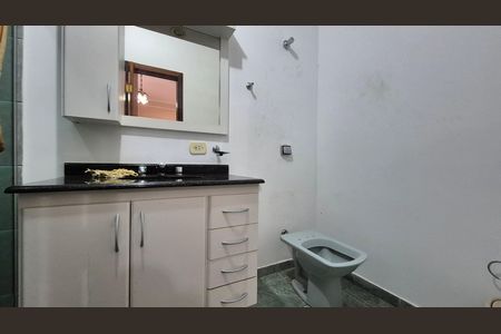 Casa para alugar com 240m², 3 quartos e 2 vagas Casa para alugar com 240m², 3 quartos e 2 vagasBanheiro da suíte