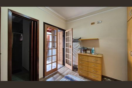 Casa para alugar com 240m², 3 quartos e 2 vagas Casa para alugar com 240m², 3 quartos e 2 vagasSuíte