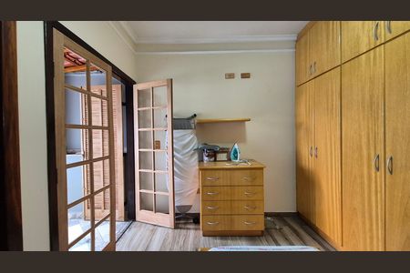 Casa para alugar com 240m², 3 quartos e 2 vagas Casa para alugar com 240m², 3 quartos e 2 vagasSuíte