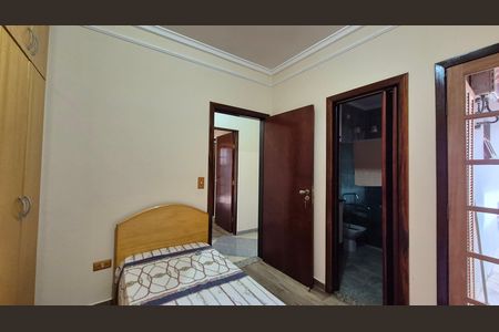 Casa para alugar com 240m², 3 quartos e 2 vagas Casa para alugar com 240m², 3 quartos e 2 vagasSuíte