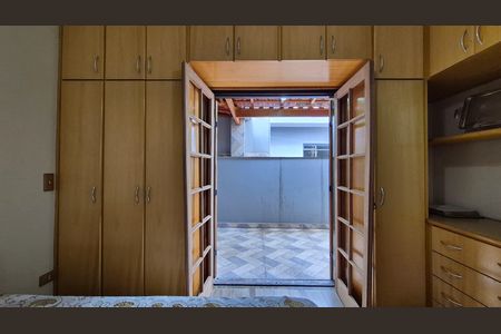 Casa para alugar com 240m², 3 quartos e 2 vagas Casa para alugar com 240m², 3 quartos e 2 vagasSuíte 2
