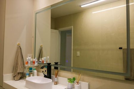 Apartamento para alugar com 80m², 2 quartos e 1 vaga Apartamento para alugar com 80m², 2 quartos e 1 vagaBanheiro