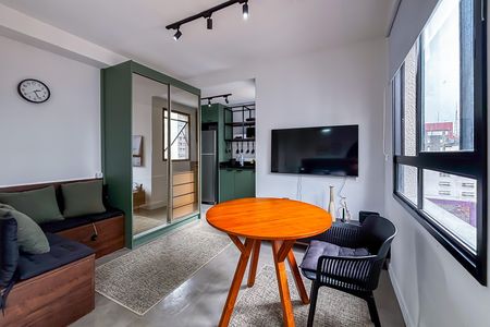 Apartamento para alugar com 27m², 1 quarto e sem vaga