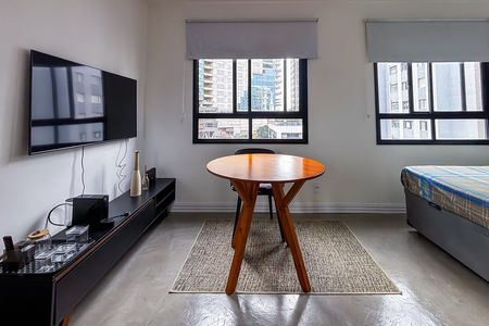 Apartamento para alugar com 27m², 1 quarto e sem vaga