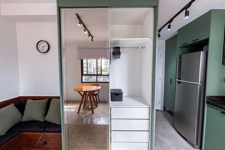 Apartamento para alugar com 27m², 1 quarto e sem vaga