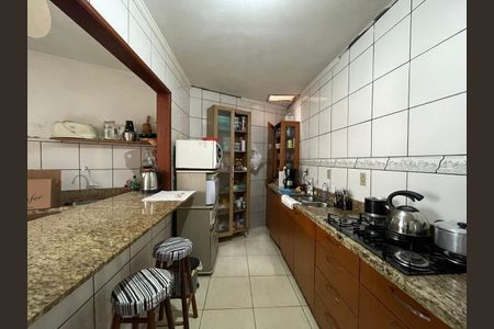 Casa para alugar com 200m², 3 quartos e 4 vagas