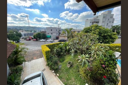 Casa para alugar com 200m², 3 quartos e 4 vagas