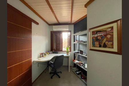 Casa para alugar com 200m², 3 quartos e 4 vagas