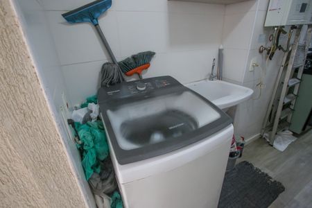Apartamento à venda com 74m², 2 quartos e 1 vagaÁrea de Serviço