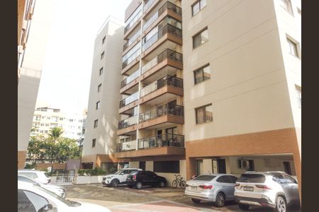 Apartamento à venda com 74m², 2 quartos e 1 vagaFachada do Bloco