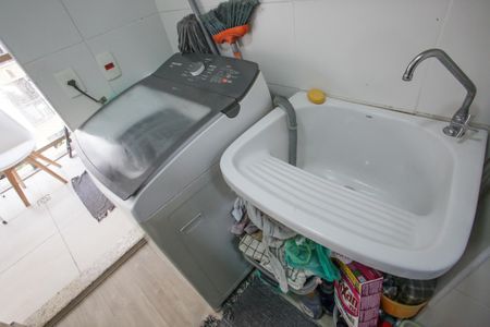 Apartamento à venda com 74m², 2 quartos e 1 vagaÁrea de Serviço