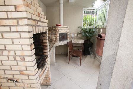 Apartamento à venda com 74m², 2 quartos e 1 vagaÁrea comum - Churrasqueira