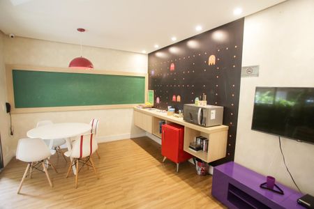 Apartamento à venda com 74m², 2 quartos e 1 vagaSala de Jogos