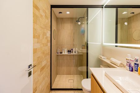 Apartamento à venda com 40m², 2 quartos e sem vaga Apartamento à venda com 40m², 2 quartos e sem vagaBanheiro