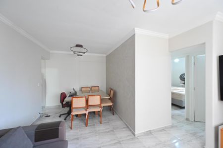 Sala de apartamento para alugar com 2 quartos, 65m² em Parque Imperial, São Paulo
