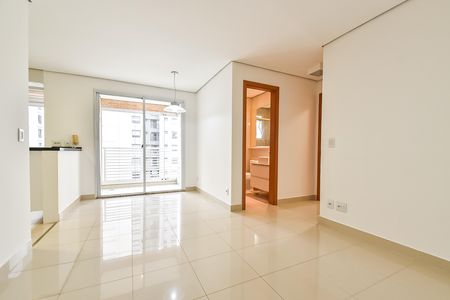 Sala de apartamento à venda com 2 quartos, 62m² em Vila Dom Pedro I, São Paulo
