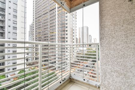 Varanda de apartamento à venda com 2 quartos, 62m² em Vila Dom Pedro I, São Paulo