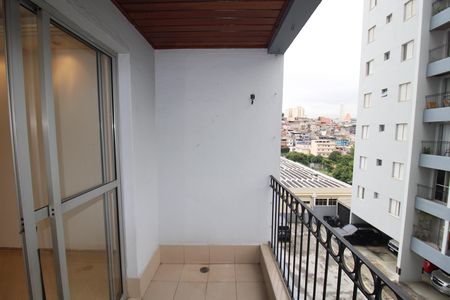 Apartamento à venda com 74m², 3 quartos e 1 vagaSala - Varanda