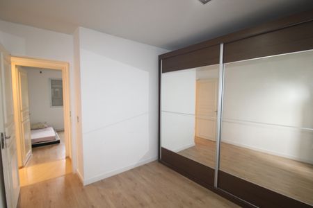 Apartamento à venda com 74m², 3 quartos e 1 vagaQuarto 2