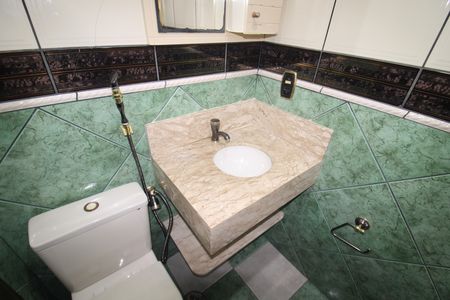Apartamento à venda com 74m², 3 quartos e 1 vagaQuarto 3 - Banheiro