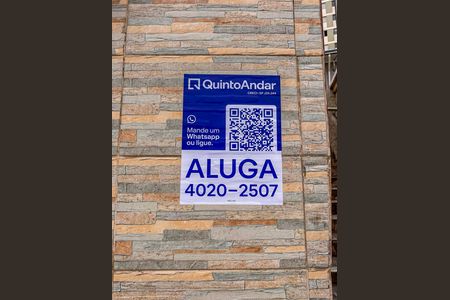 Casa para alugar com 80m², 2 quartos e sem vaga Casa para alugar com 80m², 2 quartos e sem vagaPlaca Instalada na Fachada