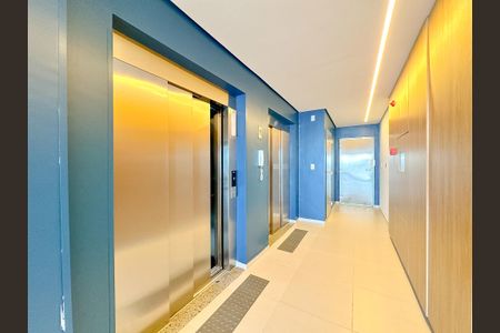 Apartamento para alugar com 53m², 2 quartos e 1 vagaHall de entrada