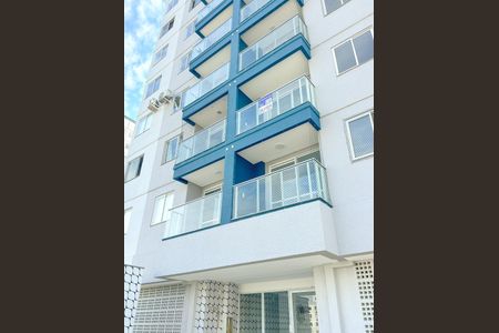 Apartamento para alugar com 53m², 2 quartos e 1 vagaPlaquinha
