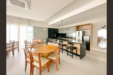 Apartamento para alugar com 53m², 2 quartos e 1 vagaÁrea comum - Salão de festas