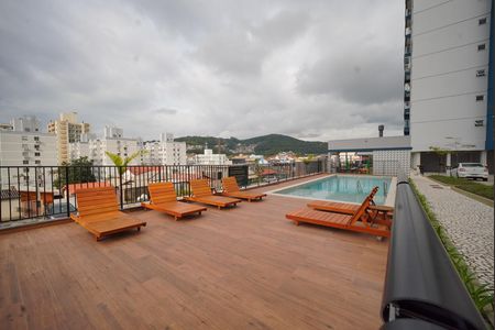 Apartamento para alugar com 53m², 2 quartos e 1 vagaPiscina