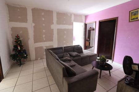 Casa à venda com 403m², 4 quartos e sem vagaSala