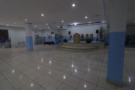Casa à venda com 403m², 4 quartos e sem vagaÁrea Comum - Salão
