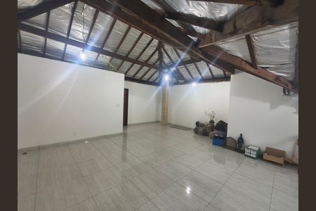Casa de condomínio à venda com 638m², 5 quartos e 4 vagas