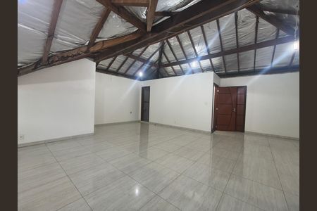 Casa de condomínio à venda com 638m², 5 quartos e 4 vagas