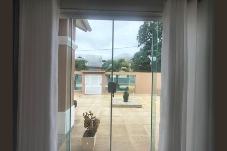Casa de condomínio à venda com 638m², 5 quartos e 4 vagas