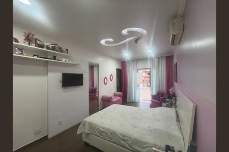 Casa de condomínio à venda com 638m², 5 quartos e 4 vagas