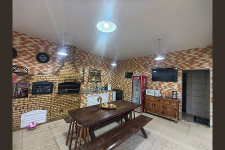 Casa de condomínio à venda com 638m², 5 quartos e 4 vagas