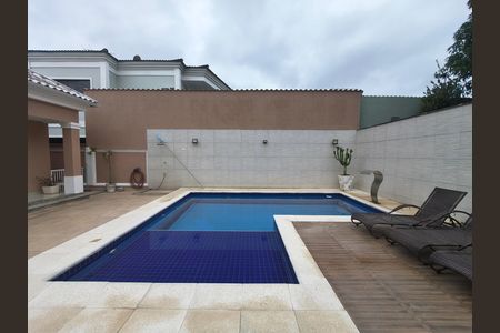 Casa de condomínio à venda com 638m², 5 quartos e 4 vagas