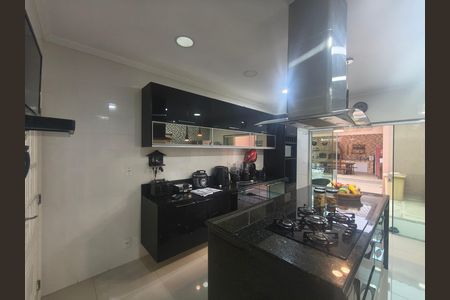 Casa de condomínio à venda com 638m², 5 quartos e 4 vagas