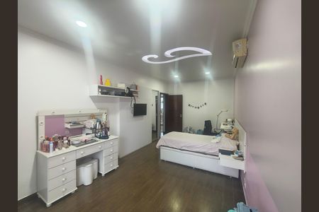 Casa de condomínio à venda com 638m², 5 quartos e 4 vagas