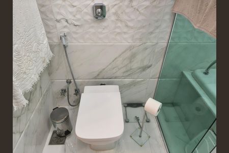 Casa de condomínio à venda com 638m², 5 quartos e 4 vagas