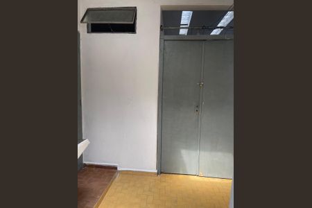 Casa à venda com 350m², 7 quartos e 2 vagas Casa à venda com 350m², 7 quartos e 2 vagasÁrea de serviço - casa 4