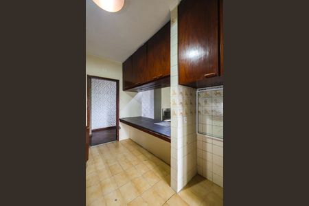 Apartamento à venda com 70m², 2 quartos e 1 vaga Apartamento à venda com 70m², 2 quartos e 1 vagaCozinha