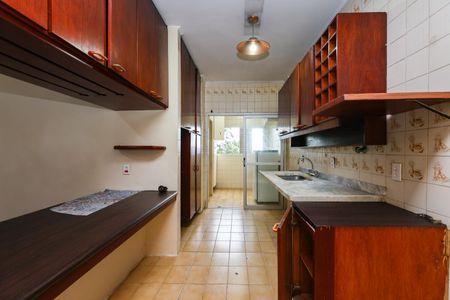 Apartamento à venda com 70m², 2 quartos e 1 vaga Apartamento à venda com 70m², 2 quartos e 1 vagaCozinha