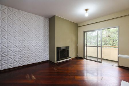 Apartamento à venda com 70m², 2 quartos e 1 vaga Apartamento à venda com 70m², 2 quartos e 1 vagaSala