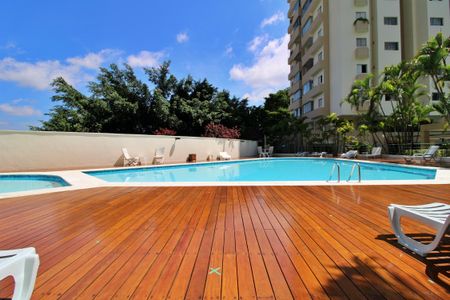 Apartamento à venda com 70m², 2 quartos e 1 vagaÁrea comum - Piscina