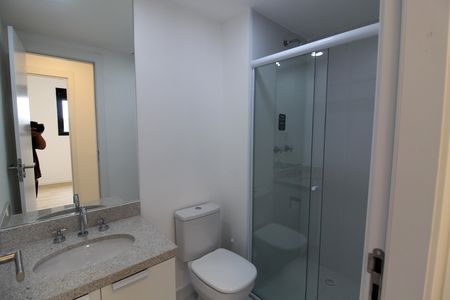 Apartamento para alugar com 58m², 2 quartos e 1 vaga Apartamento para alugar com 58m², 2 quartos e 1 vagaBanheiro