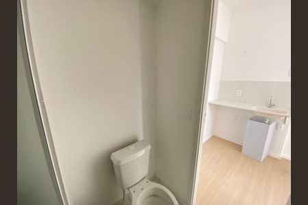 Studio à venda com 15m², 1 quarto e sem vaga Studio à venda com 15m², 1 quarto e sem vagaBanheiro