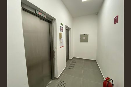 Studio à venda com 15m², 1 quarto e sem vaga Studio à venda com 15m², 1 quarto e sem vagaÁrea comum