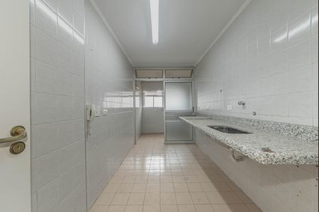 Apartamento à venda com 70m², 3 quartos e 1 vaga Apartamento à venda com 70m², 3 quartos e 1 vagaCozinha